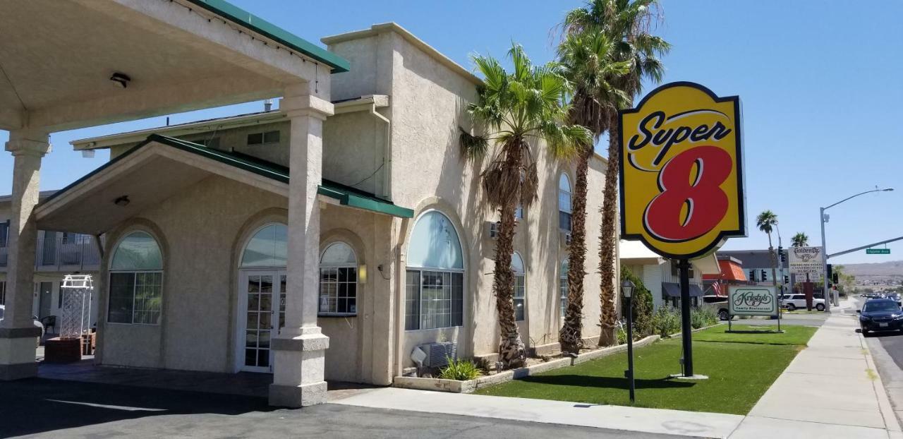 Super 8 By Wyndham Ridgecrest Motel Exterior photo